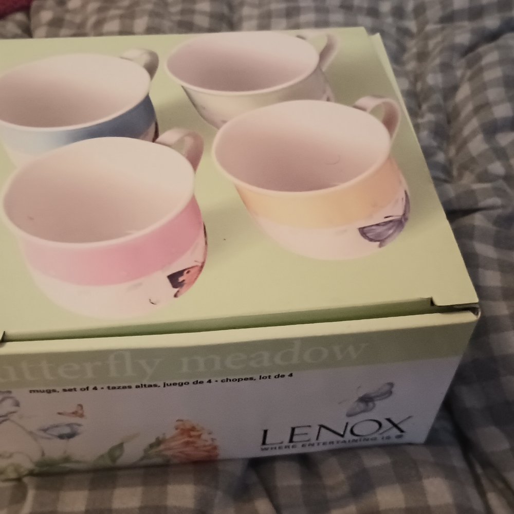 LENOX mugs
